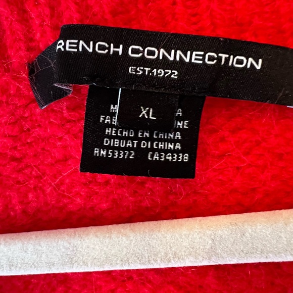 French Connection red Fluffy Knit V-Neck Jumper Sweater size XL - Picture 7 of 8
